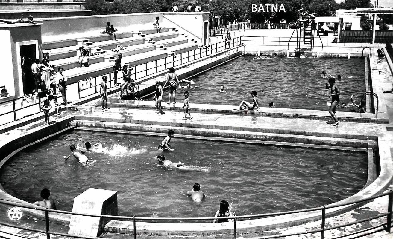 Batna - Piscine municipale.jpg